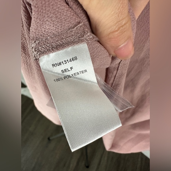 Vici Collection Pink Balloon Sleeve Button-Up Top Size Small (2-4) NWT - Picture 8 of 11